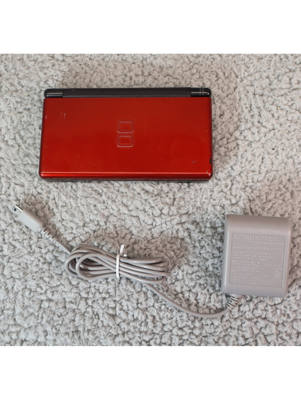 Nintendo DS Lite Red/Black Handheld Console Touchscreen USG-001
